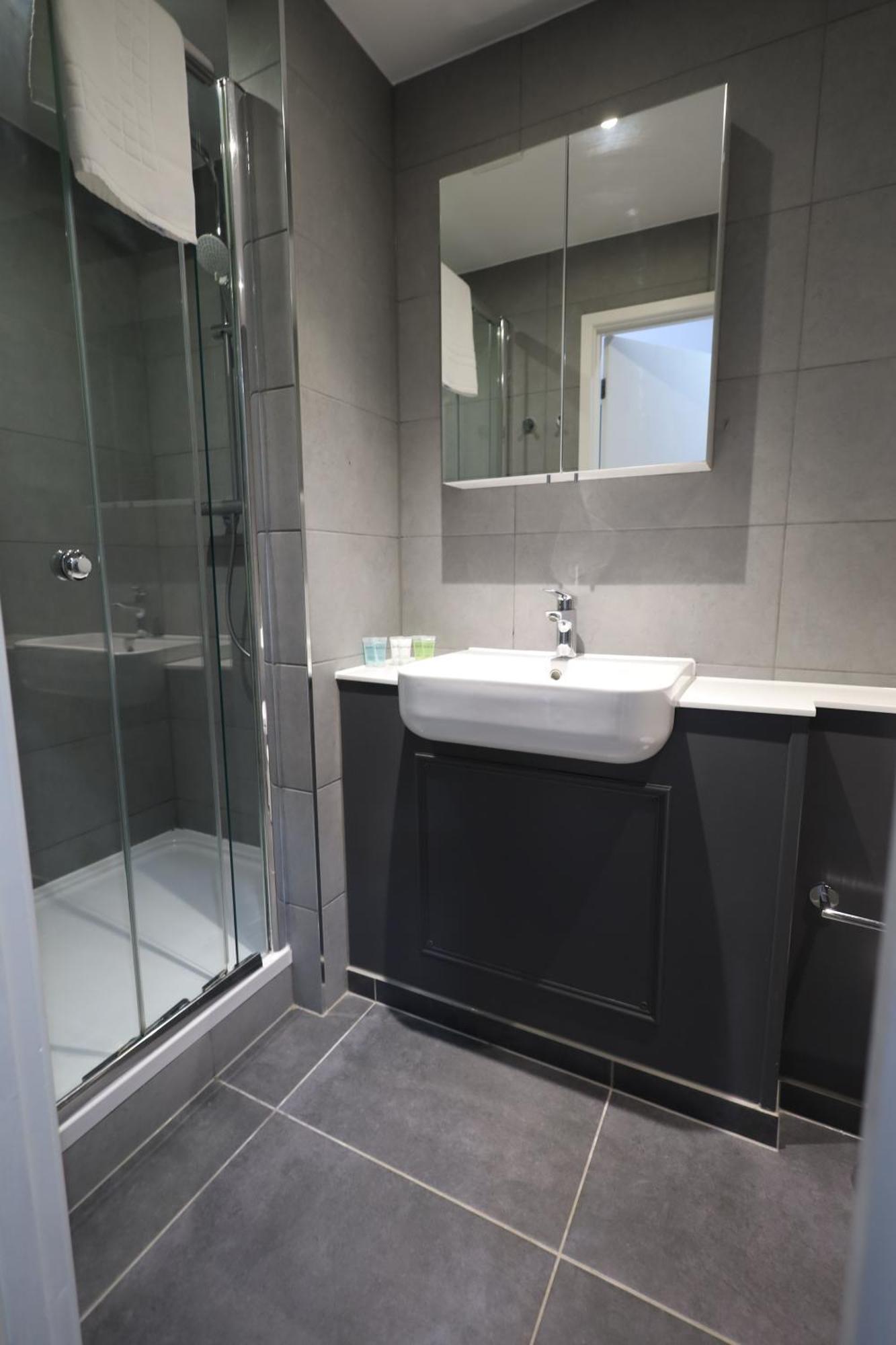 Lovely 3Br Garden Apartment L Abbey Road, 伦敦 外观 照片